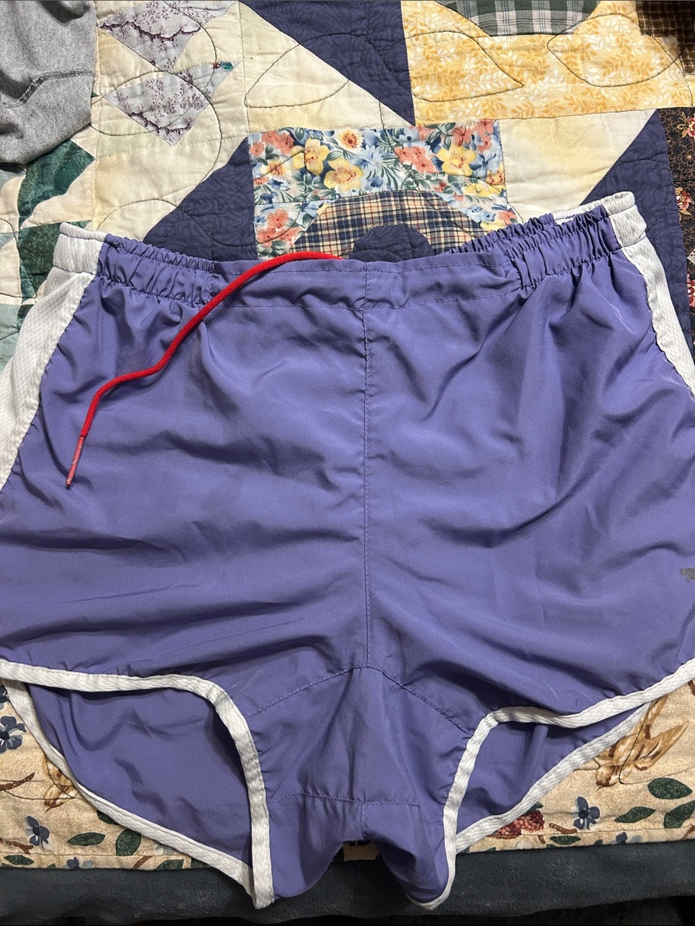 Women’s Lavender Athletic Shorts with Contrast Trim